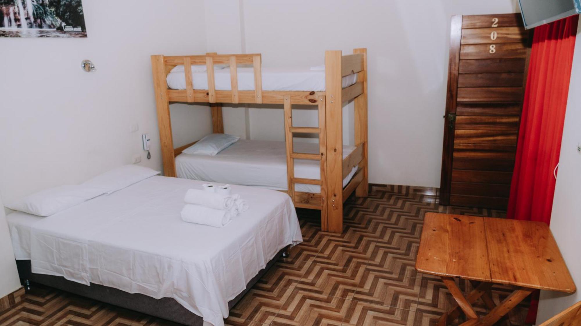 Residencial Marina House Hotel Tarapoto Eksteriør billede