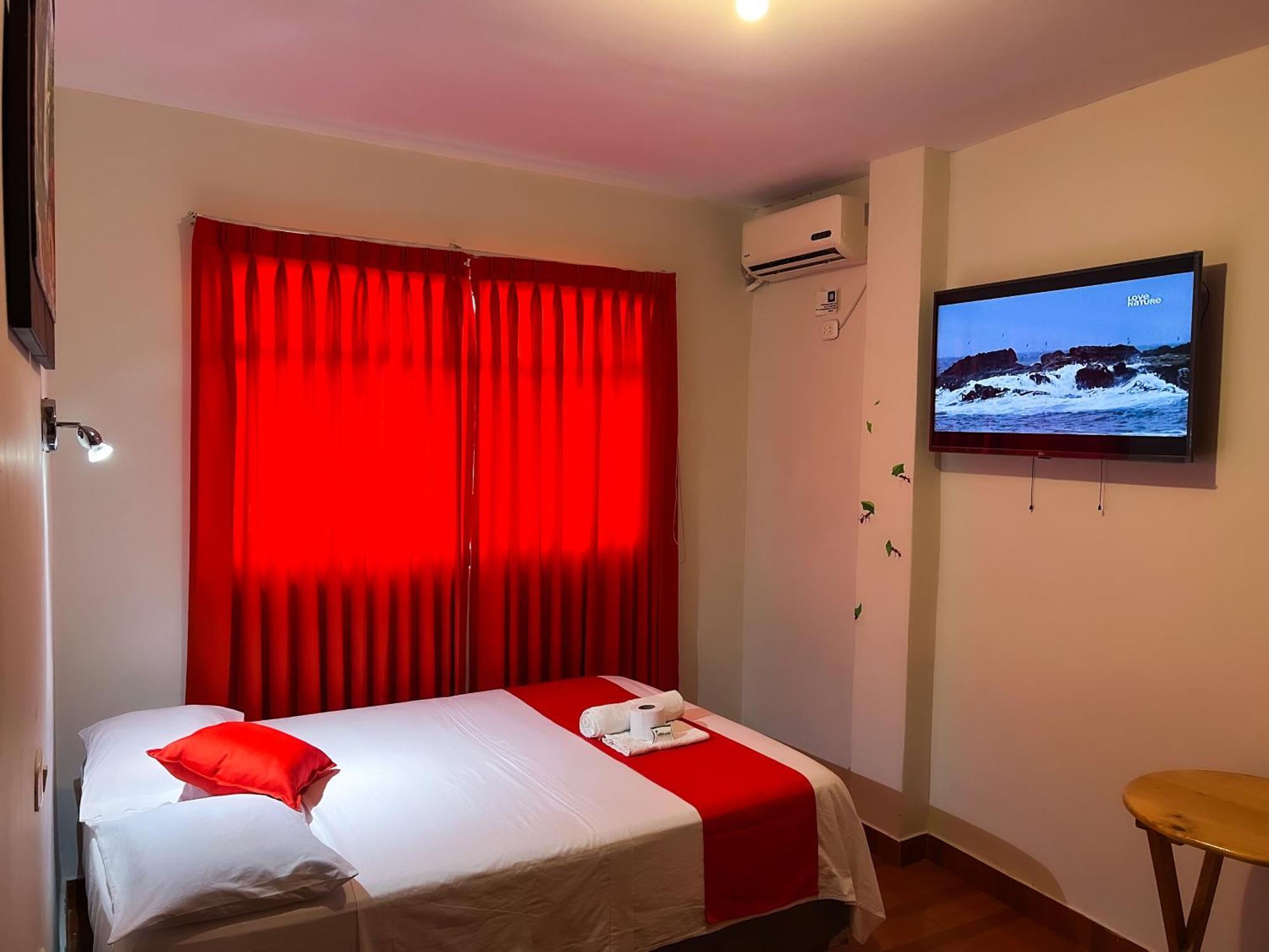 Residencial Marina House Hotel Tarapoto Eksteriør billede