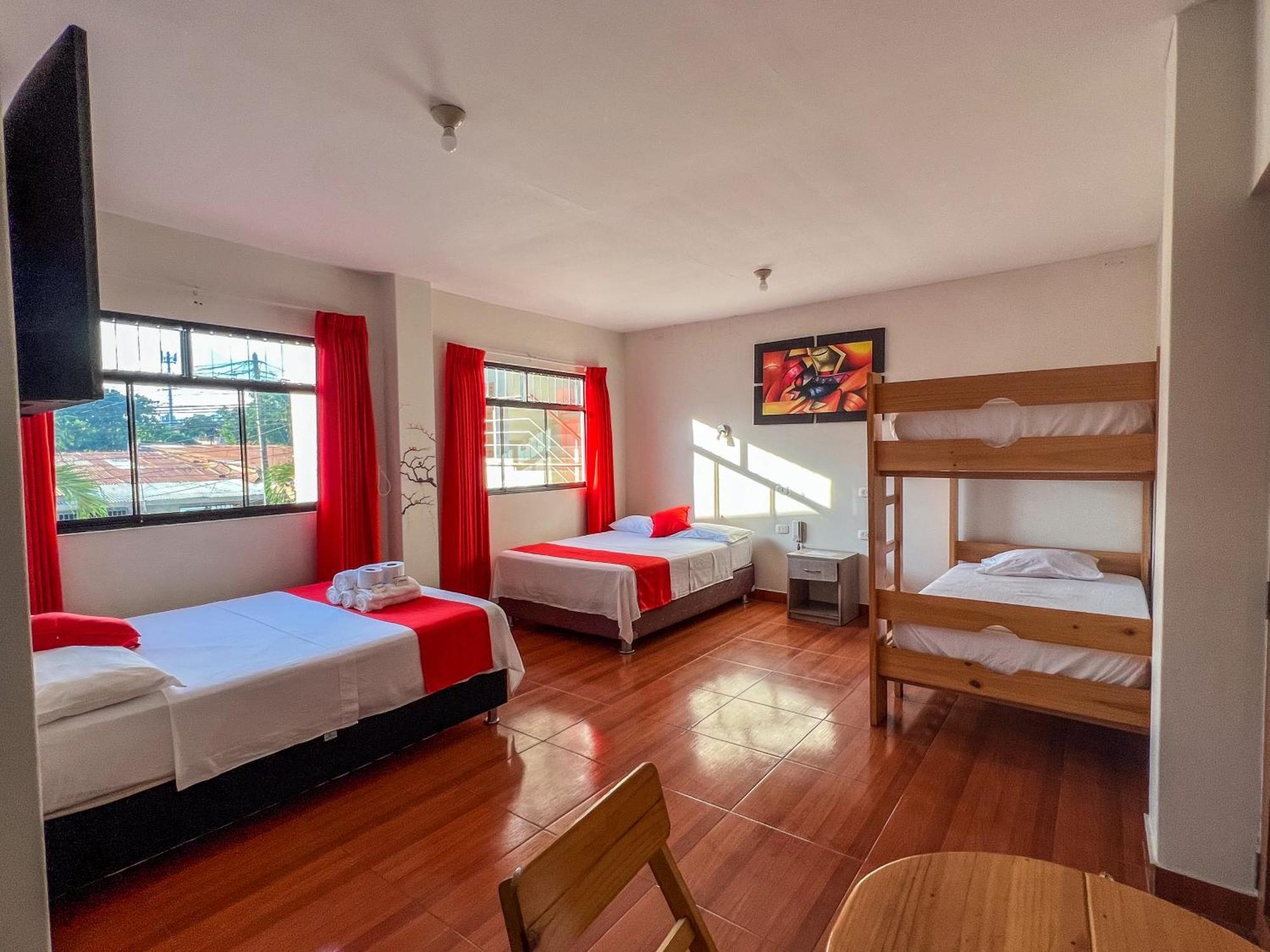 Residencial Marina House Hotel Tarapoto Eksteriør billede