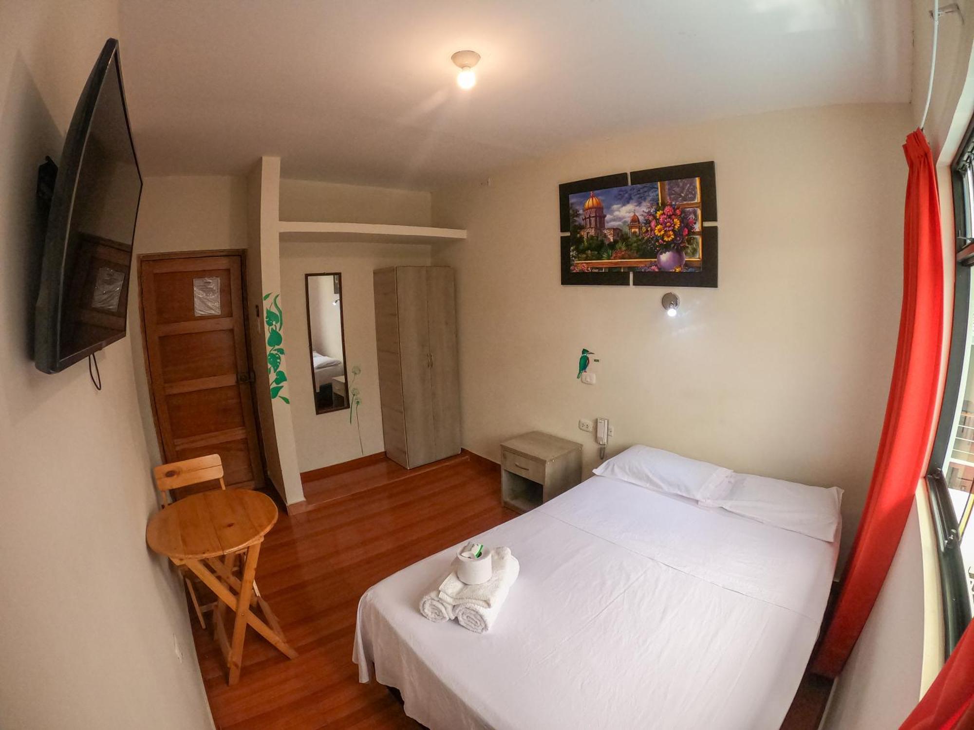 Residencial Marina House Hotel Tarapoto Eksteriør billede