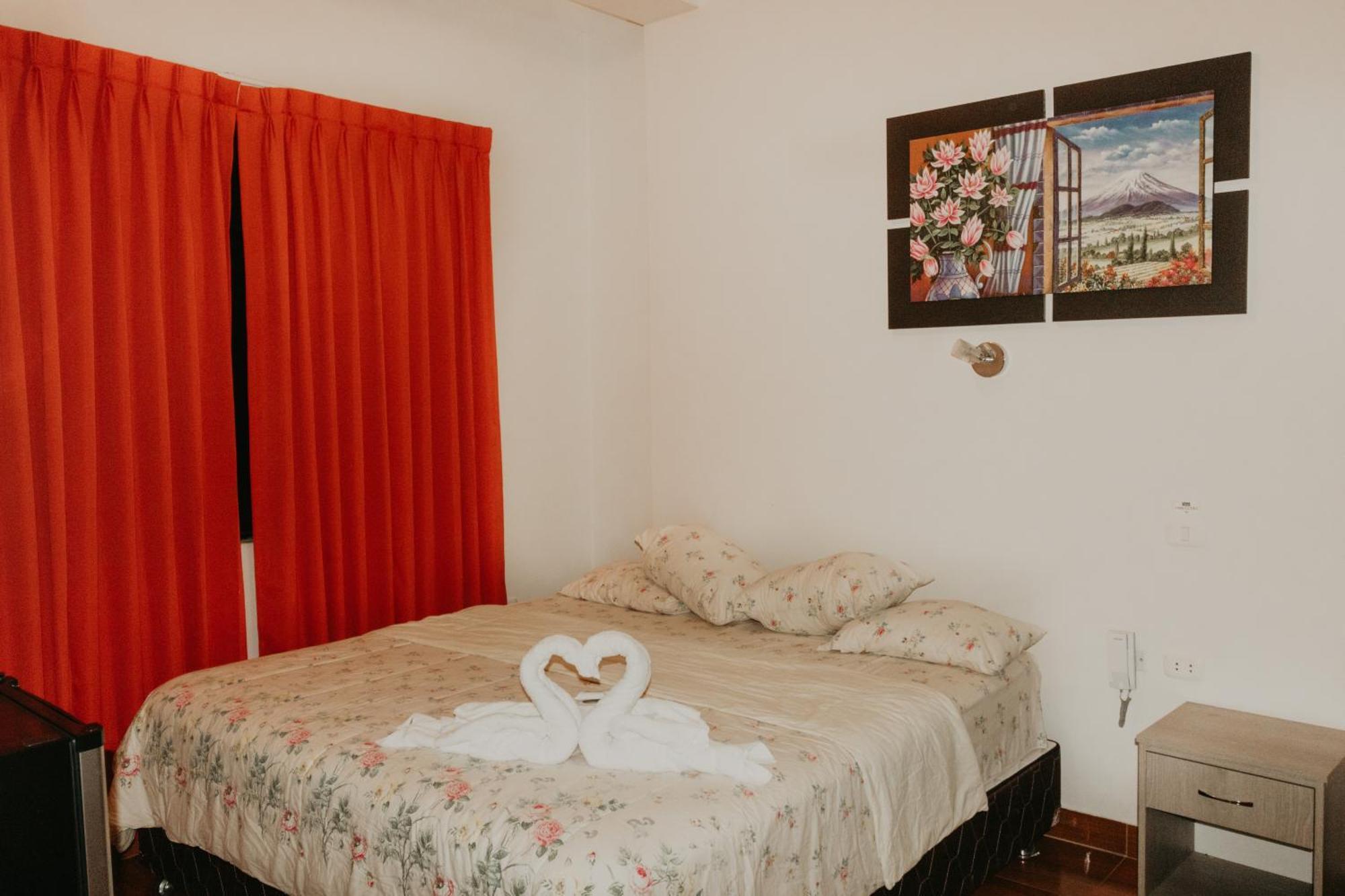 Residencial Marina House Hotel Tarapoto Eksteriør billede