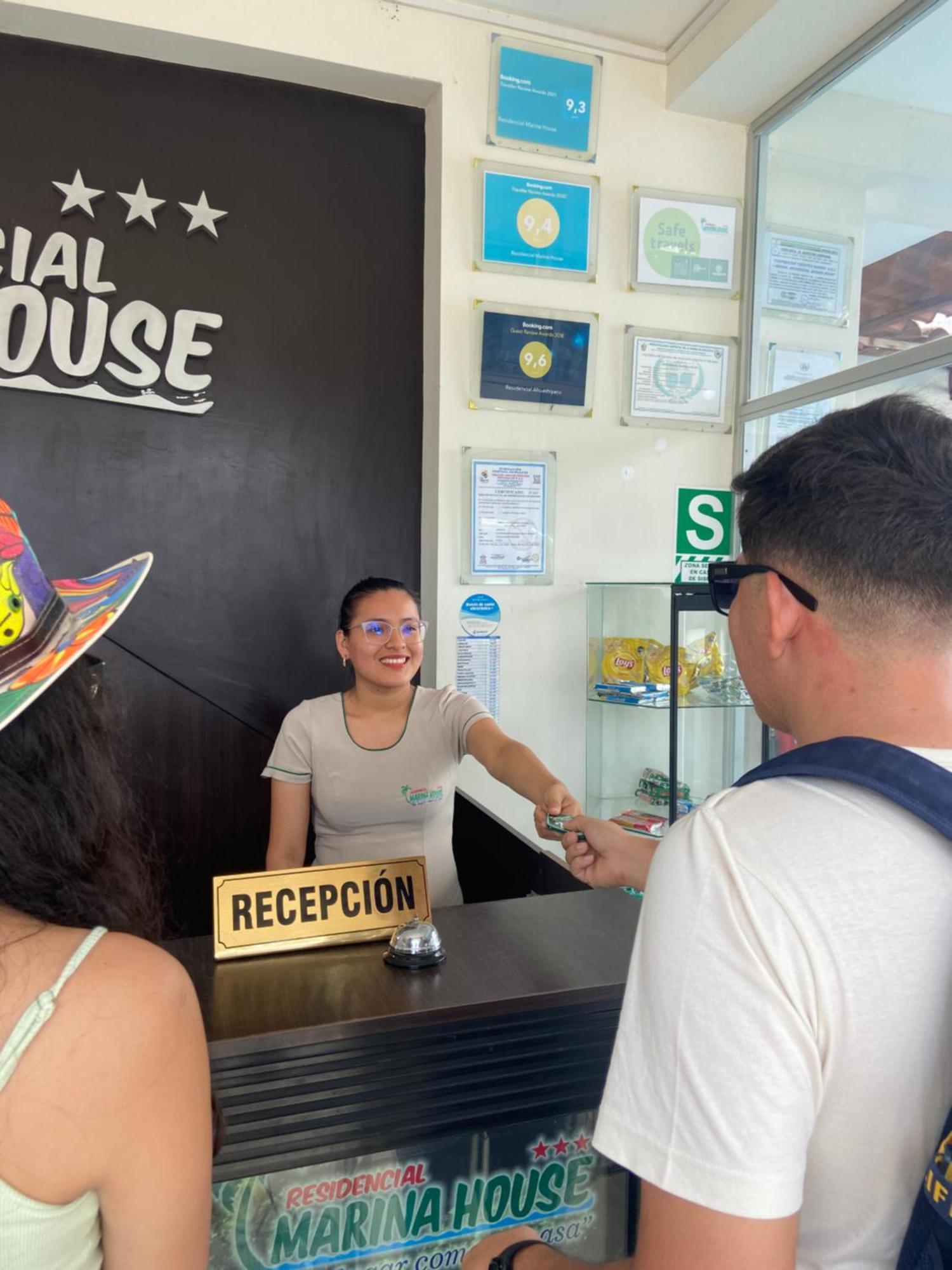 Residencial Marina House Hotel Tarapoto Eksteriør billede