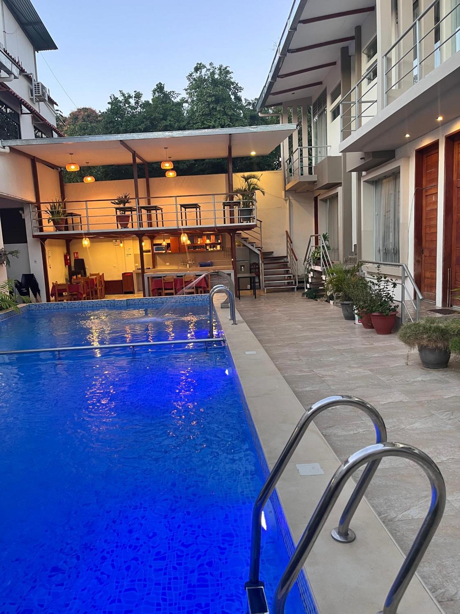 Residencial Marina House Hotel Tarapoto Eksteriør billede